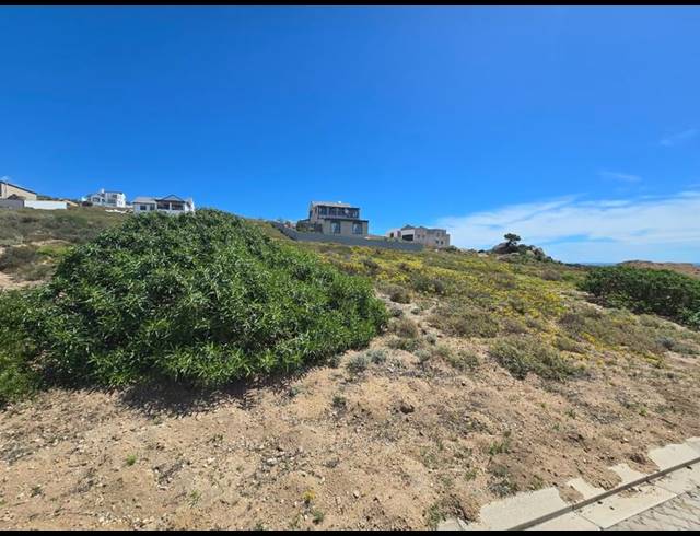 LAND FOR SALE IN DA GAMA BAY